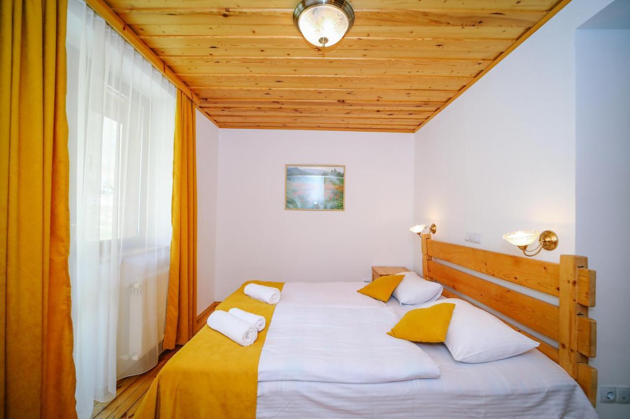 Alpenhaus Kazbegi Hotel & Restaurant Dış mekan fotoğraf